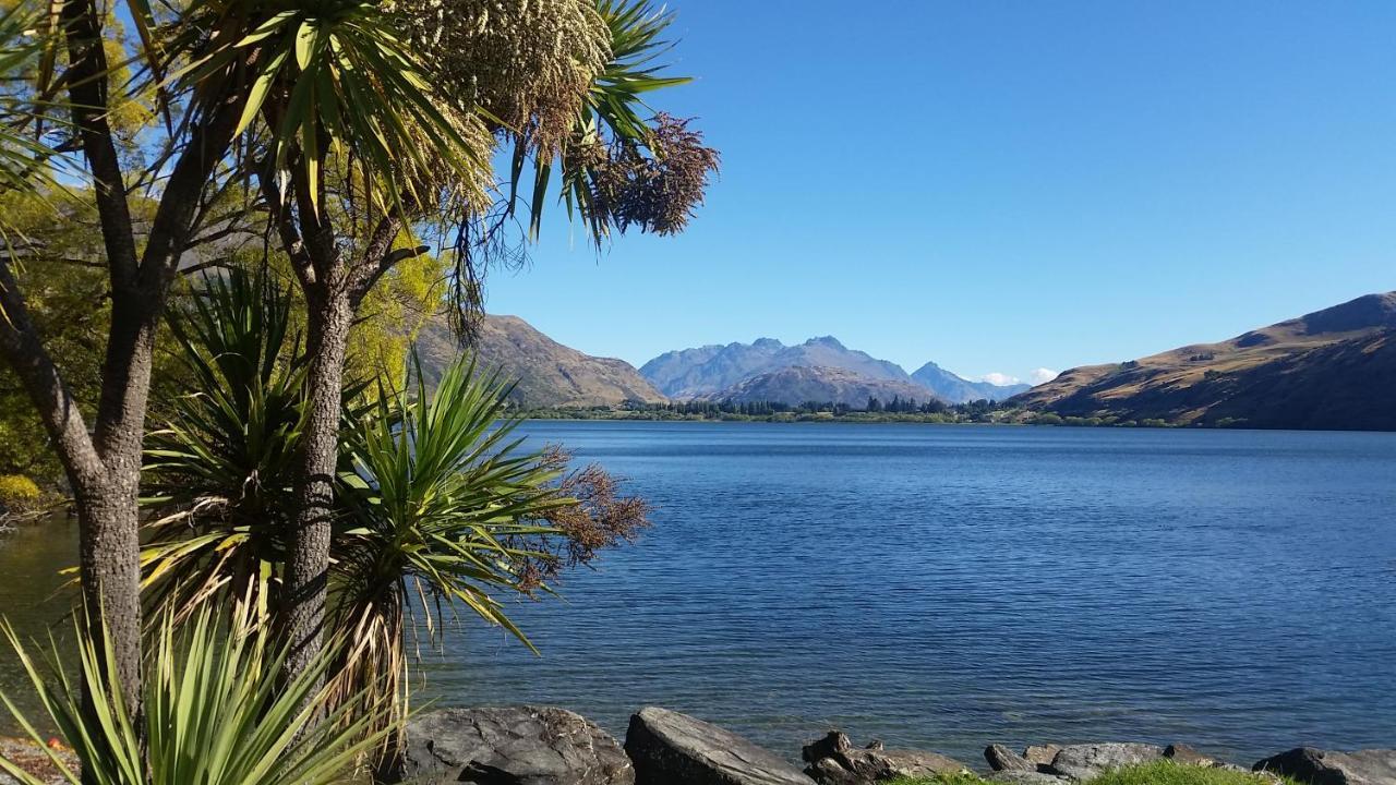 Hawea Heaven: Superking Beds + Hot Tub + Mountain Villa Wanaka Exterior photo